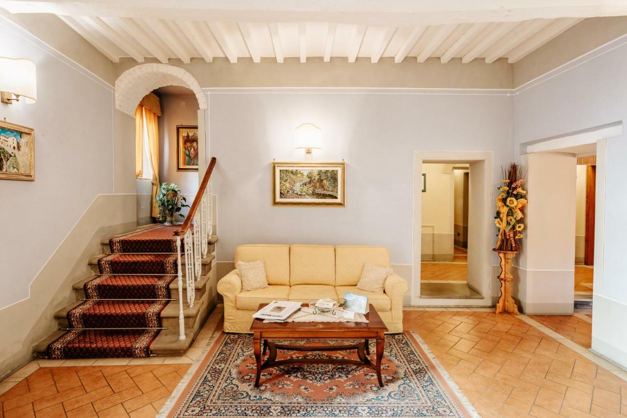 Dimora Casa Eugenia Hotel Loro Ciuffenna Luaran gambar